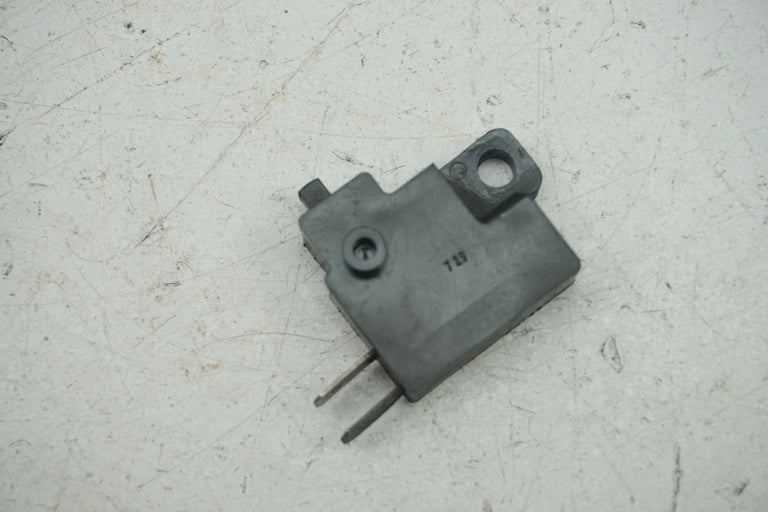 HONDA XL 600 PD06 TRANSALP INTERRUPTOR LUZ DE FRENO DELANTERO