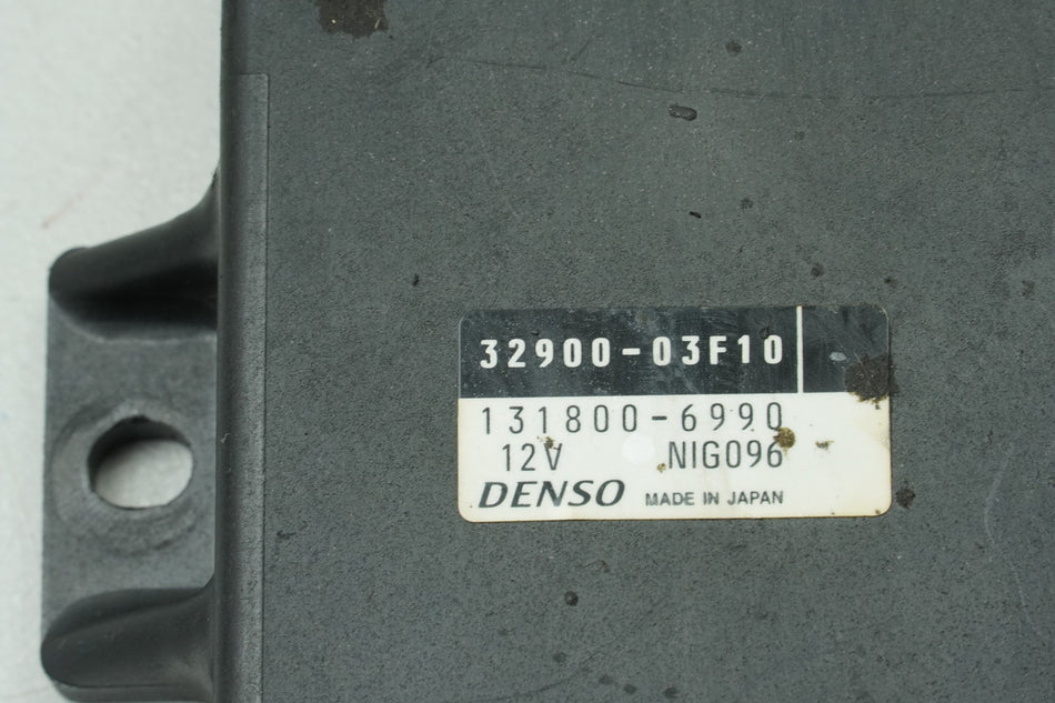 SUZUKI GSX 750 AE INAZUMA CDI Unidad de control de encendido Caja negra 3290003F10