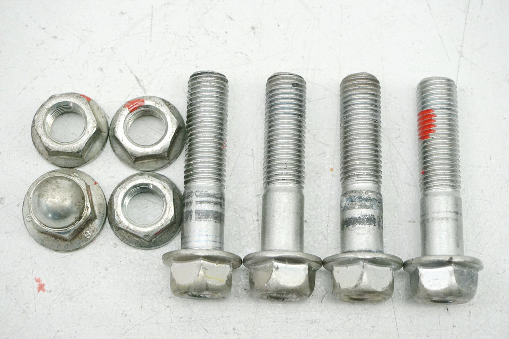 HONDA CBR 600 PC35 Schrauben Heckrahmen Muttern (für Rahmen Hilfsrahmen)