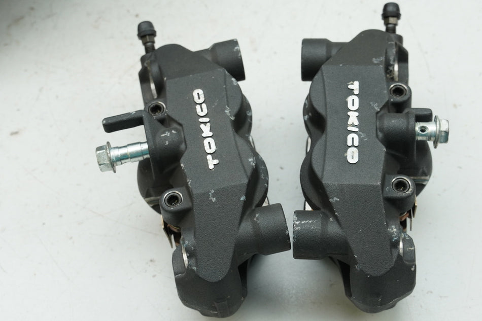 SUZUKI GSX-R 600 750 K6 K7 1000 K5 - K8 Pinza de freno delantera - Par