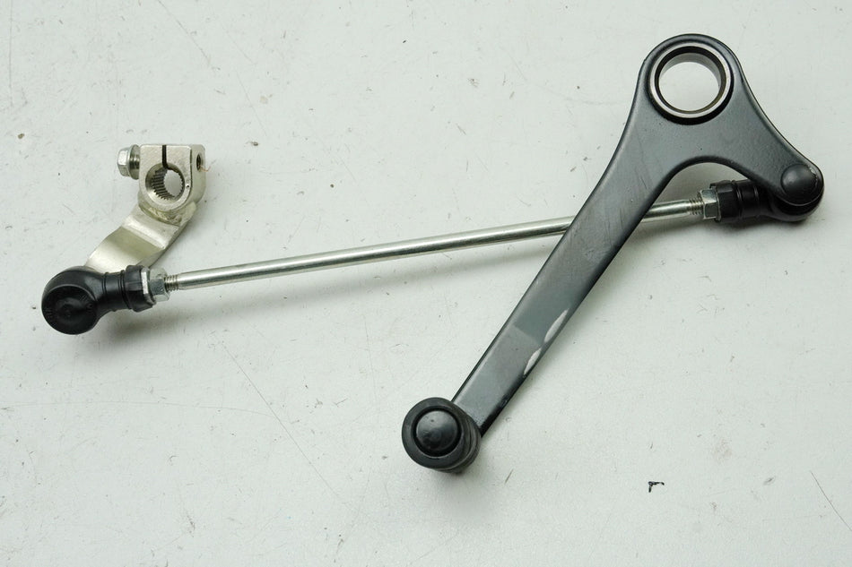 HONDA CB 125 R JC91 Palanca de cambio de marchas original, varillaje de cambio, pedal de cambio