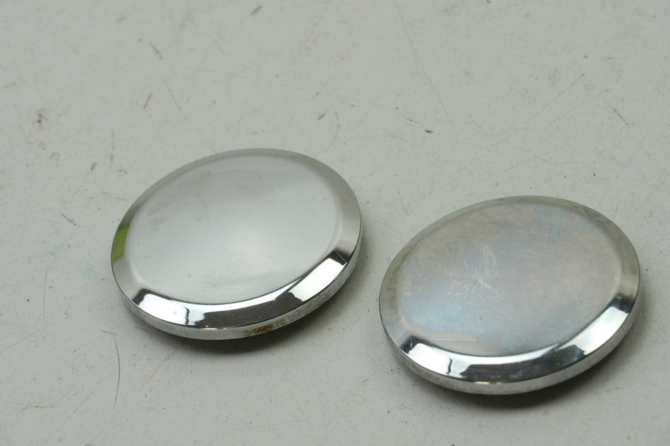 SUZUKI GSX 750 AE INAZUMA Abdeckung Schwinge Stopfen Achse Cover Rahmen Deckel