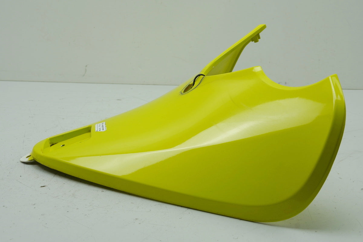 HONDA SH 125 JF23 Carenado interior delantero Cubierta embellecedora bajo el velocímetro