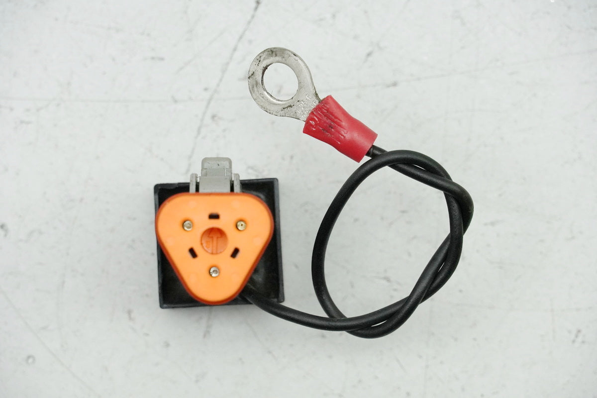 BUELL XB12S XB1 Lightning Escape Válvula de escape Enchufe de simulación Conector Escape