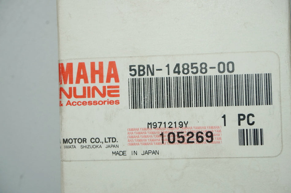 Yamaha Casing Filter Cap Cover original 5BN-14858-00 - NEW