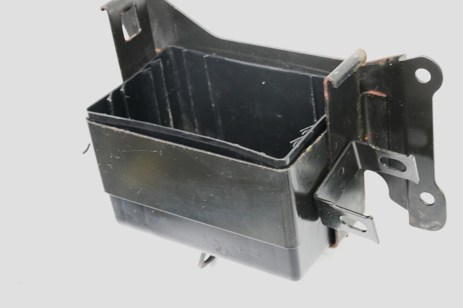 HONDA CA125 JC26 REBEL Caja batería Compartimento batería Soporte batería