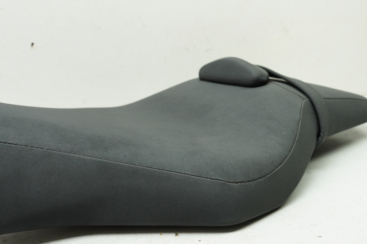 YAMAHA MTN 1000 MT-10 RN78 - Seat Bench Seat Rider's Seat original 4550 km