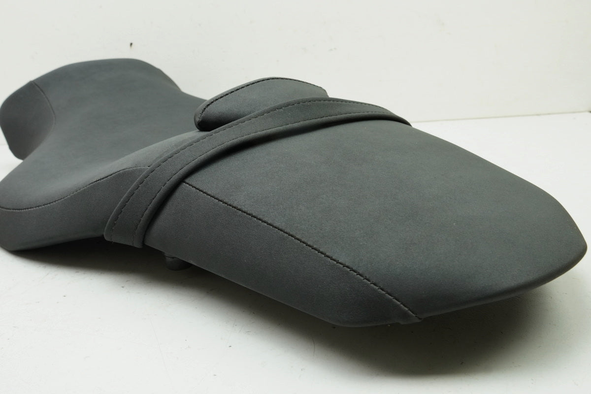 YAMAHA MTN 1000 MT-10 RN78 - Seat Bench Seat Rider's Seat original 4550 km