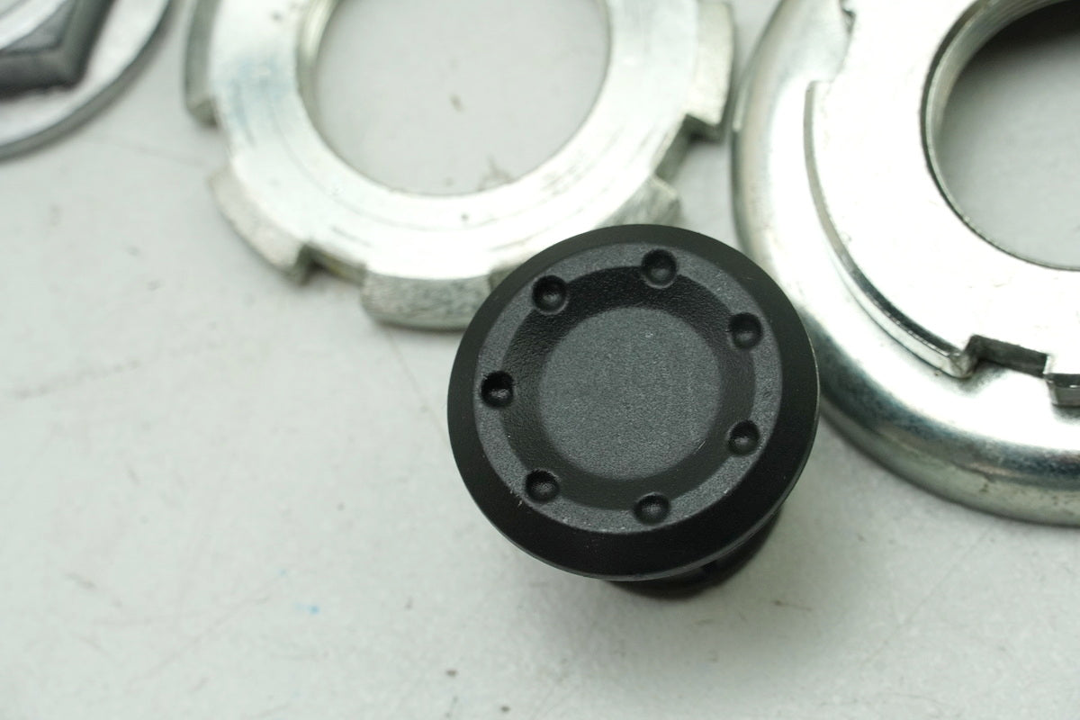 HONDA CB 125 R JC91 Nut Lock Headstock Triple Clamp Gasket Screw