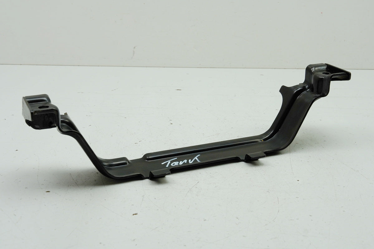 HONDA SH 125 JF23 Soporte Depósito Tirante Placa Soporte Fijación