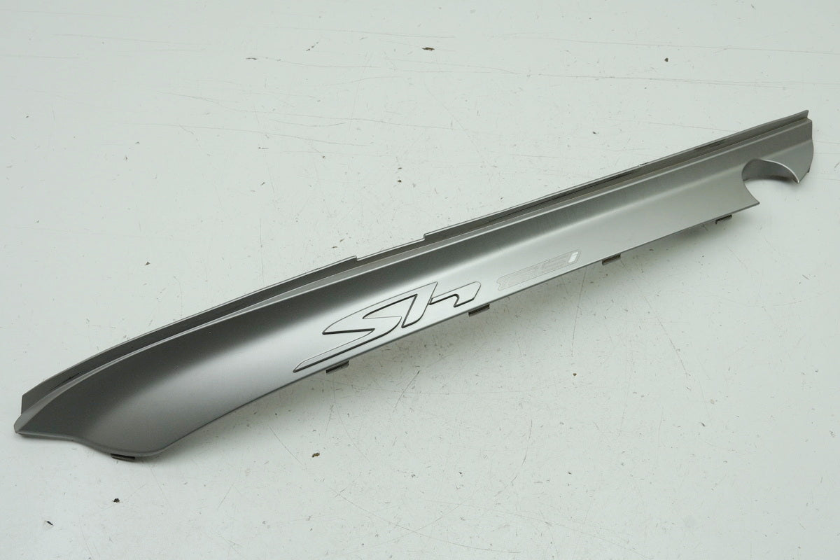 HONDA SH 125 JF23 Cubierta trasera izquierda superior Tapa de carenado lateral Embellecedor