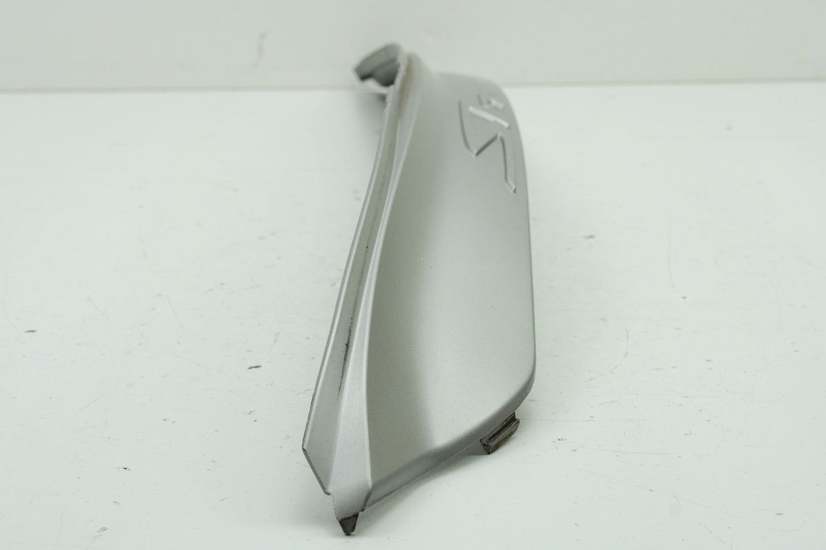 HONDA SH 125 JF23 Cubierta trasera izquierda superior Tapa de carenado lateral Embellecedor