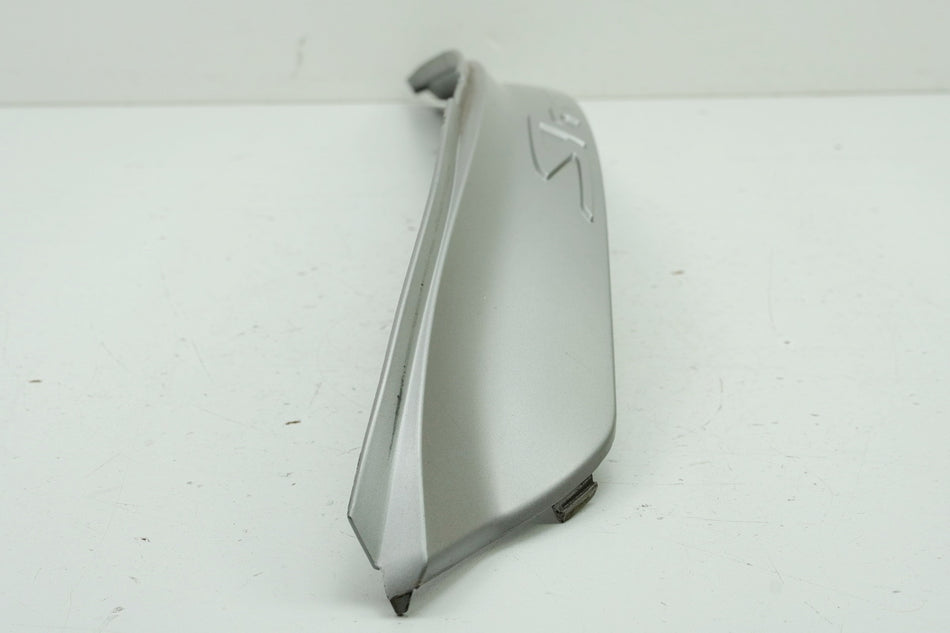 HONDA SH 125 JF23 Cubierta trasera izquierda superior Tapa de carenado lateral Embellecedor