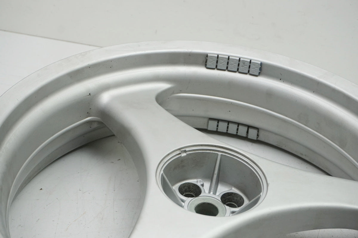 BMW R 850 R 259 Rear Rim Rear Wheel J 18 x MT 4.50 accident-free
