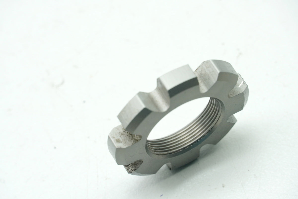HONDA CBR 600 RR PC40 Pieza roscada superior tuerca tija (horquilla) 90302-MFJ-D00