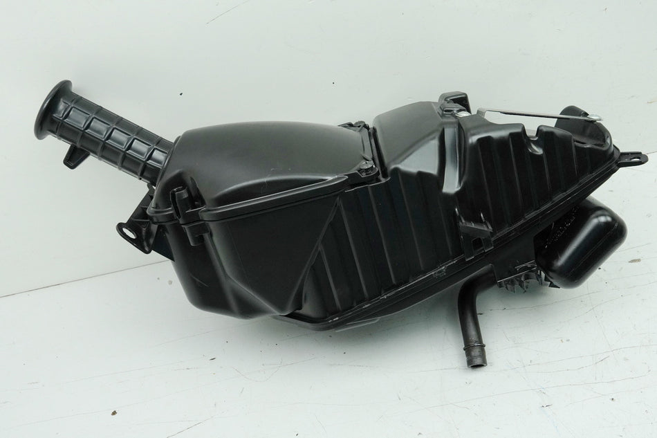 HONDA CB 125 R JC91 Caja del filtro de aire Carcasa del filtro de aire Manguera para el motor