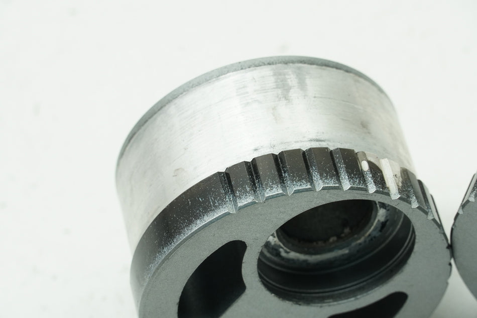 KAWASAKI ZZR 1100 D ZXT10D G Kettenspanner Paar für Schwinge (Felge Hinterrad)