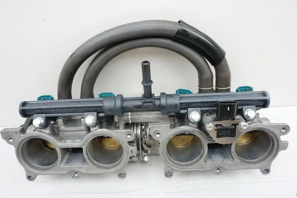 HONDA CB 1000 R ABS SC60 Einspritzanlage Drosselklappe Drosselkörper Injection
