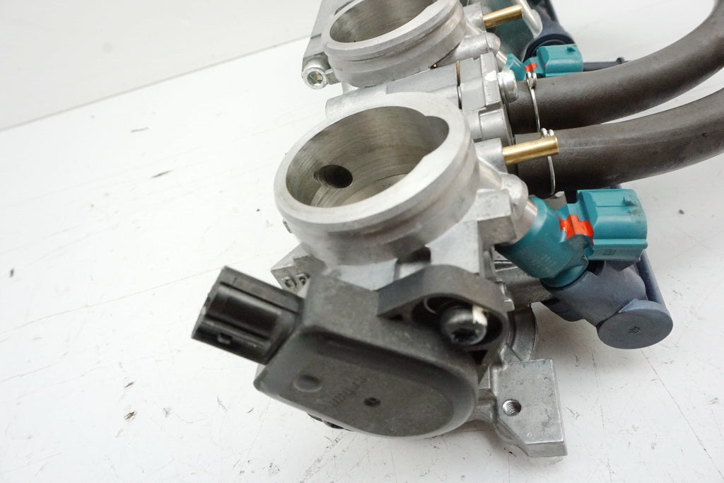 HONDA CB 1000 R ABS SC60 Injection System Throttle Body Throttle Valve Injector