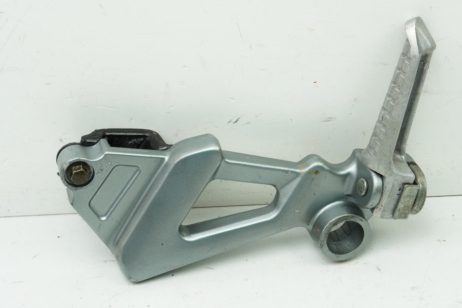 KAWASAKI ZZR 1100 D ZXT10D G Footrest System Pillion Left Footrest Holder