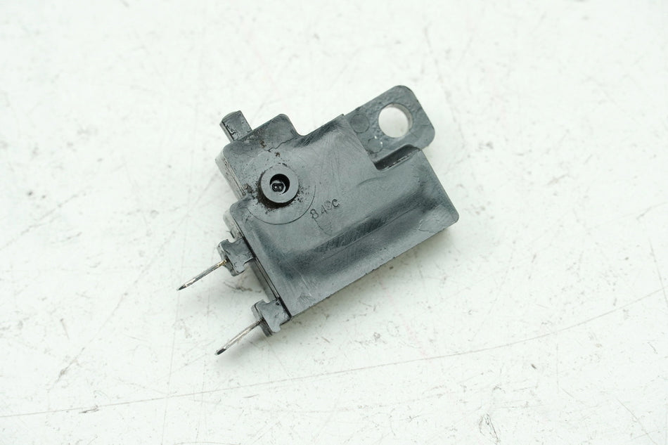 HONDA SH 125 JF23 Interruptor de luz de freno delantero derecho