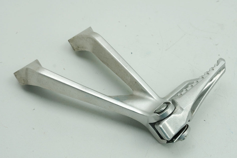 HONDA CB 125 R JC91 Reposapiés pasajero izquierdo Soporte reposapiés Placa de soporte