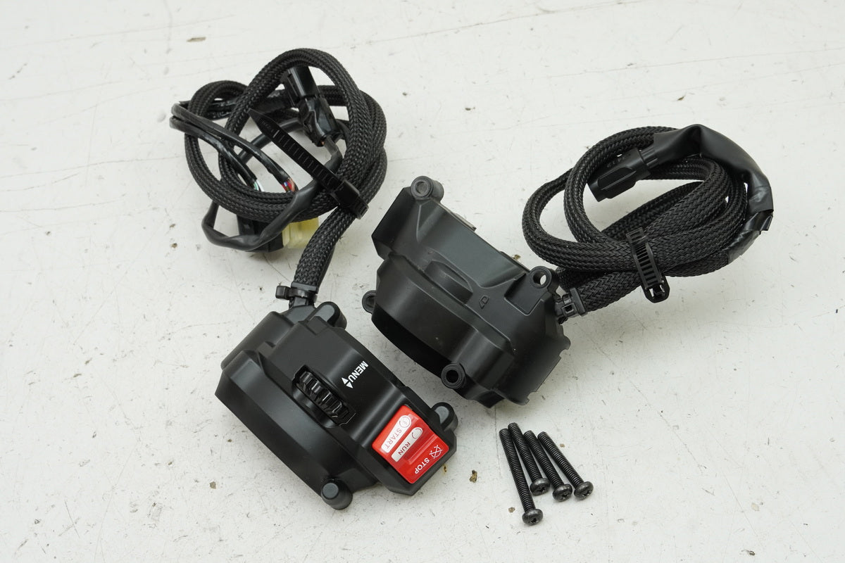YAMAHA MTN 1000 MT-10 RN78 - Handlebar Switch Right Switch Emergency Stop Kill 4550 km