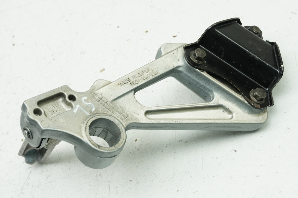 KAWASAKI ZZR 1100 D ZXT10D G Footrest System Pillion Left Footrest Holder