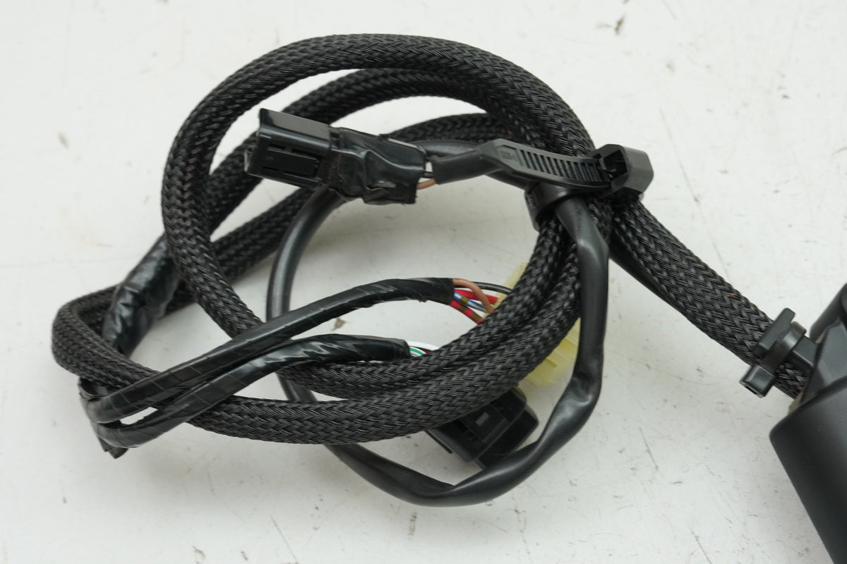 YAMAHA MTN 1000 MT-10 RN78 - Handlebar Switch Right Switch Emergency Stop Kill 4550 km