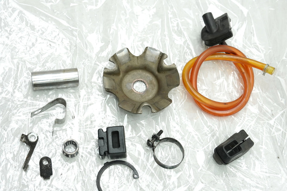 VESPA LX 50 2 ZAPC38101 Schrauben & Kleinteile (für Motor Zylinder Getriebe)