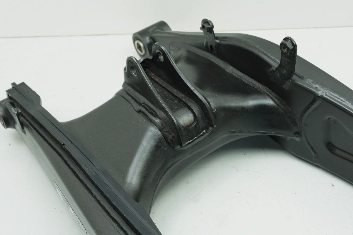 HONDA CB 125 R JC91 Swing Arm Rear Wheel Swing Arm (for rear wheel rim)