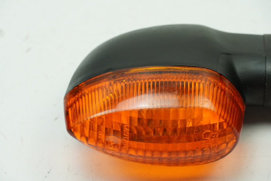 YAMAHA TDM 900 RN08 Intermitente derecho delantero Luz intermitente Intermitente