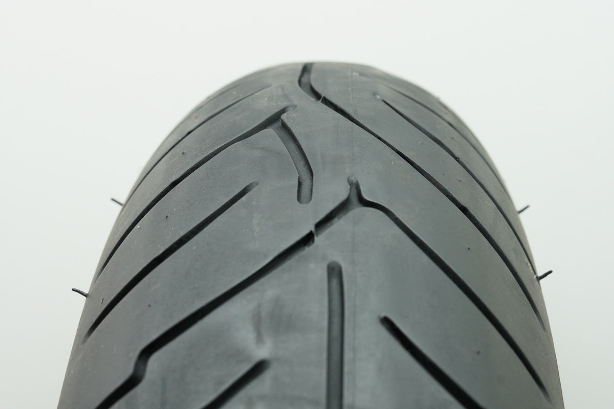 Bridgestone Battlax BT23F 120/ 70 ZR 17 (58W) Neumático delantero