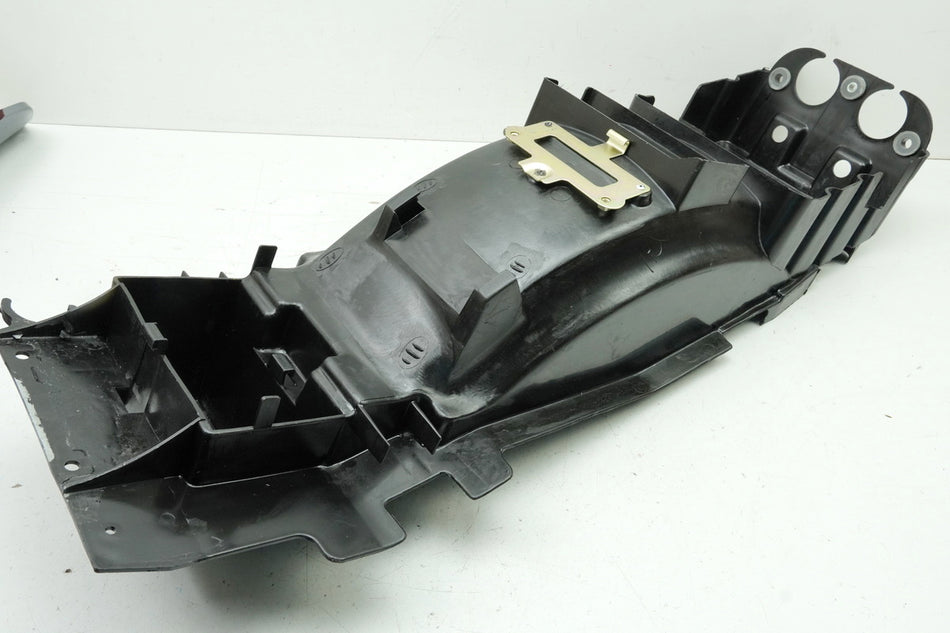 KAWASAKI ZZR 1100 D ZXT10D G Rear Fender Wheel Arch Battery Box