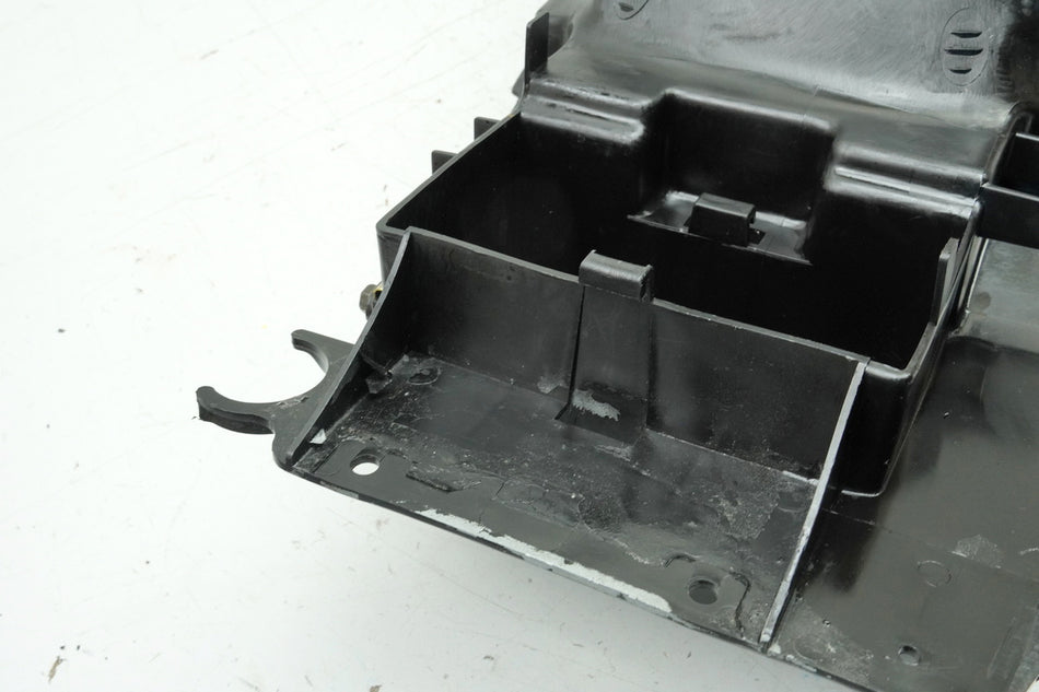 KAWASAKI ZZR 1100 D ZXT10D G Rear Fender Wheel Arch Battery Box