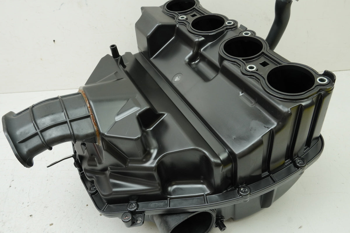 YAMAHA MTN 1000 MT-10 RN78 Airbox Air Filter Box Intake Funnel Filter 4550 km