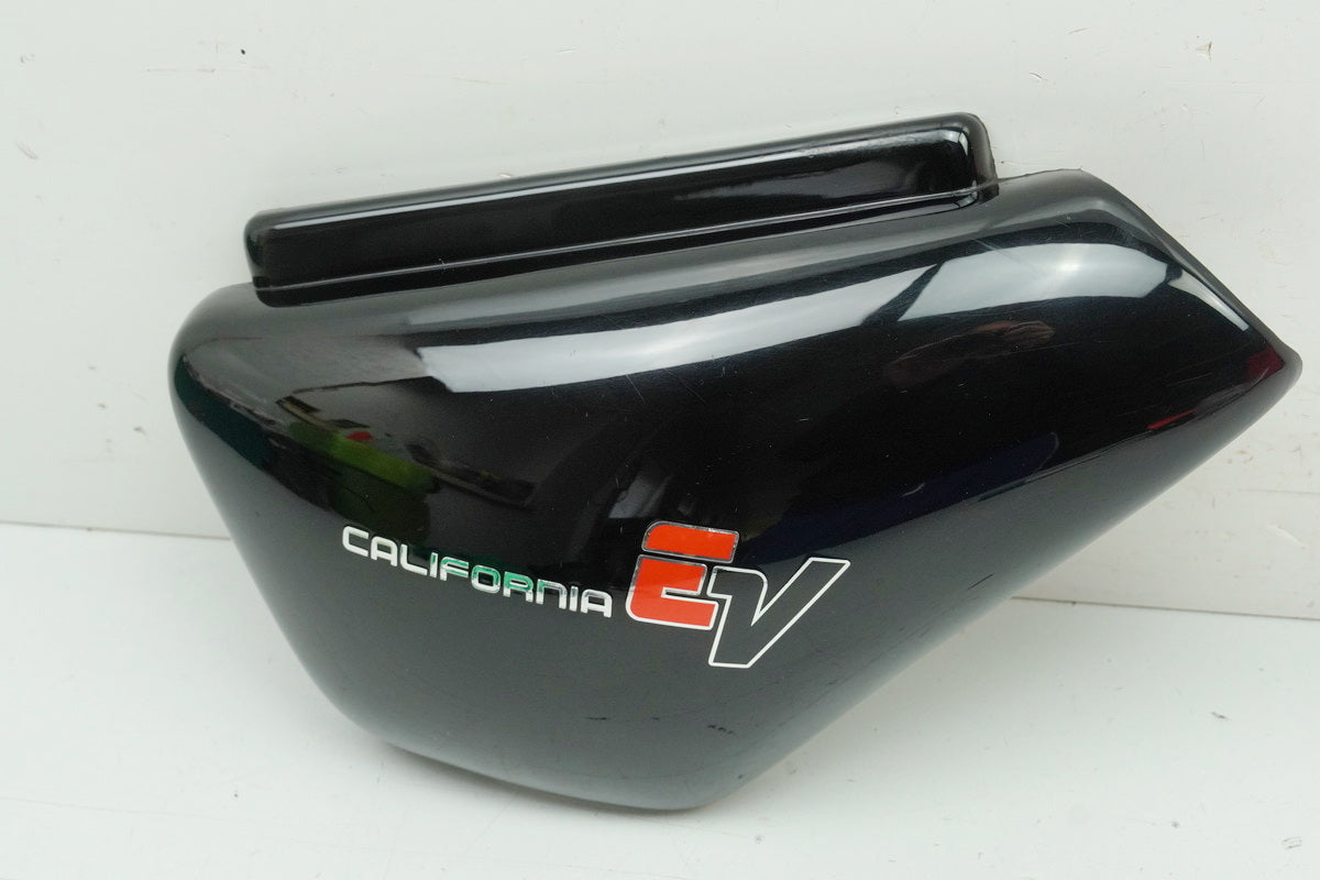 MOTO GUZZI California 1100 EV (KD) Right Side Cover Panel Trim