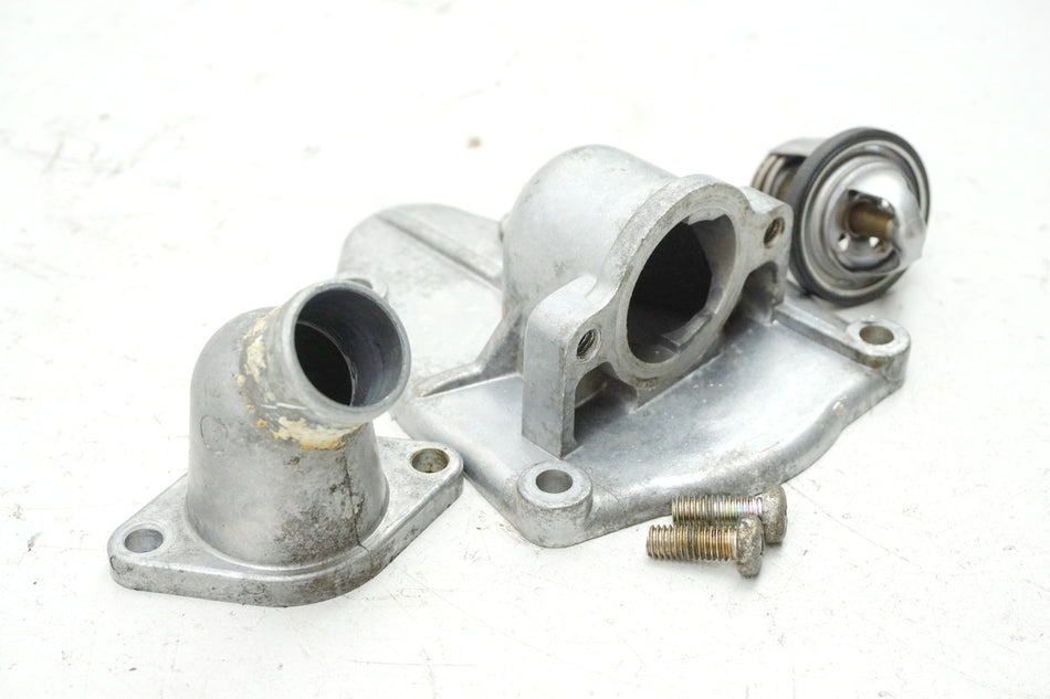 SUZUKI VS 750 VR51A INTRUDER Thermostat Thermostatgehäuse