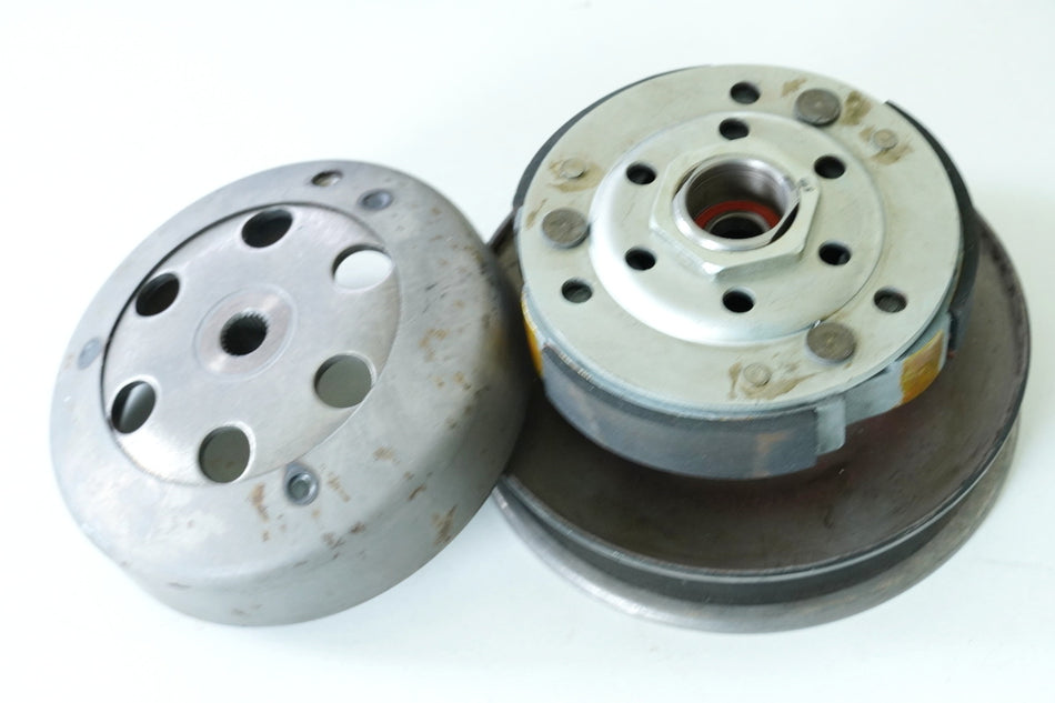 VESPA LX 50 2 ZAPC38101 Embrague variador centrífugo Polea campana