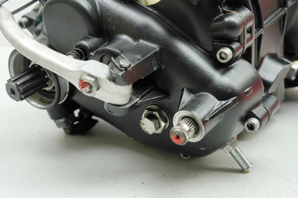 MOTO GUZZI California 1100 EV KD Getriebe Gehäuse Getriebewelle Ausgang Zahnrad