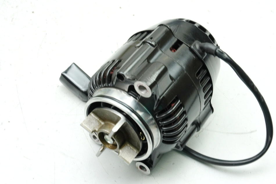 KAWASAKI ZZR 1100 D ZXT10D G Lichtmaschine original Denso Lima Generator