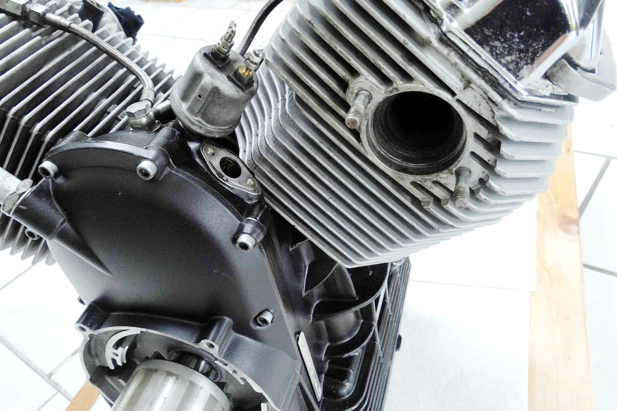 MOTO GUZZI California 1100 EV KD Motor Kurbelwelle Zylinderkopf Kupplung 61347km