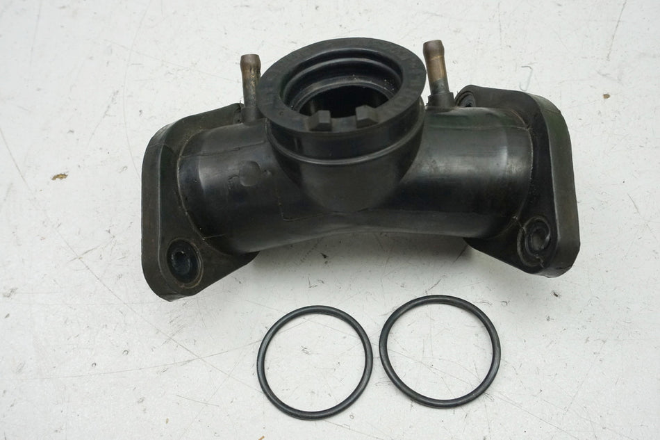 SUZUKI VL 125 WVA4 INTRUDER Colector de admisión restringido - 13101-26F10-000