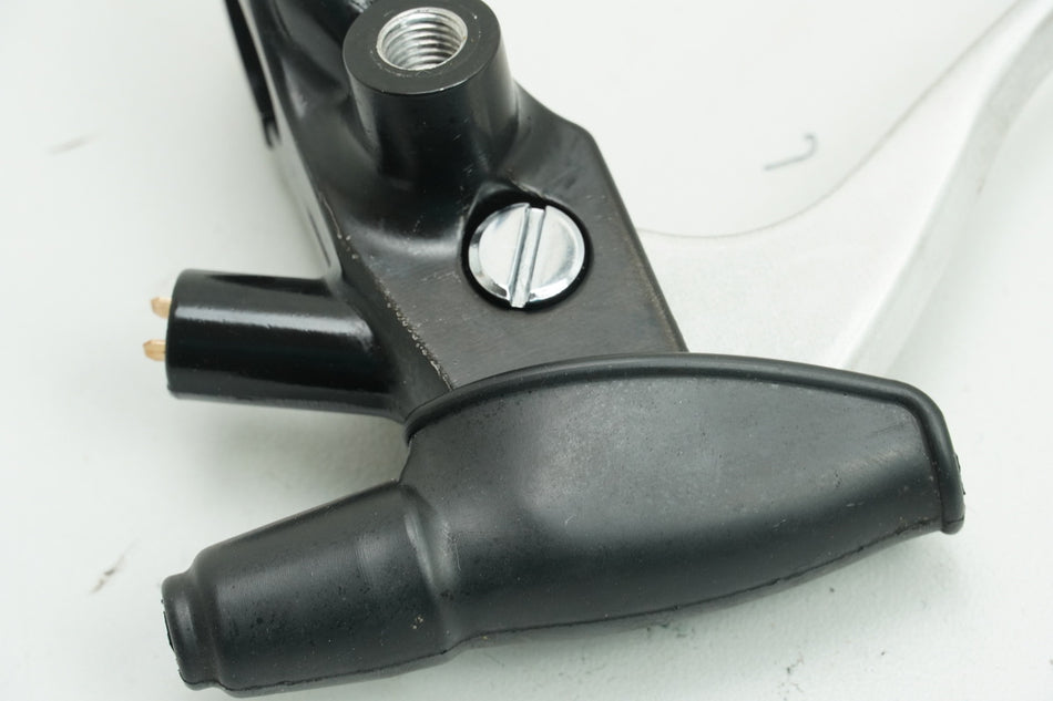 HONDA CB 125 R JC91 Kupplungsarmatur Halter Kupplungshebel Spiegelhalter
