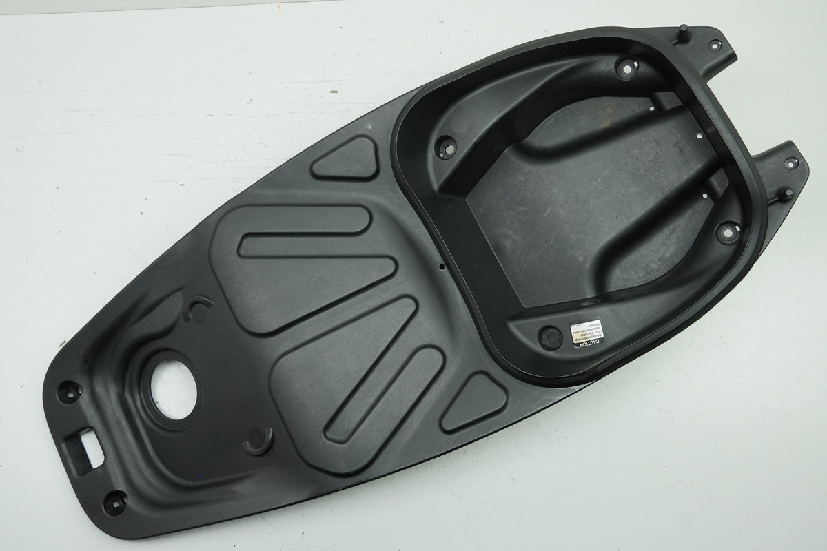 KYMCO PEOPLE GT 300 i V4 Helmet Compartment Storage Compartment Wheel Arch Fender Trim Cover