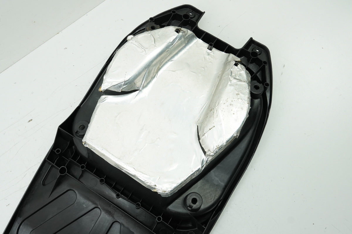 KYMCO PEOPLE GT 300 i V4 Helmet Compartment Storage Compartment Wheel Arch Fender Trim Cover