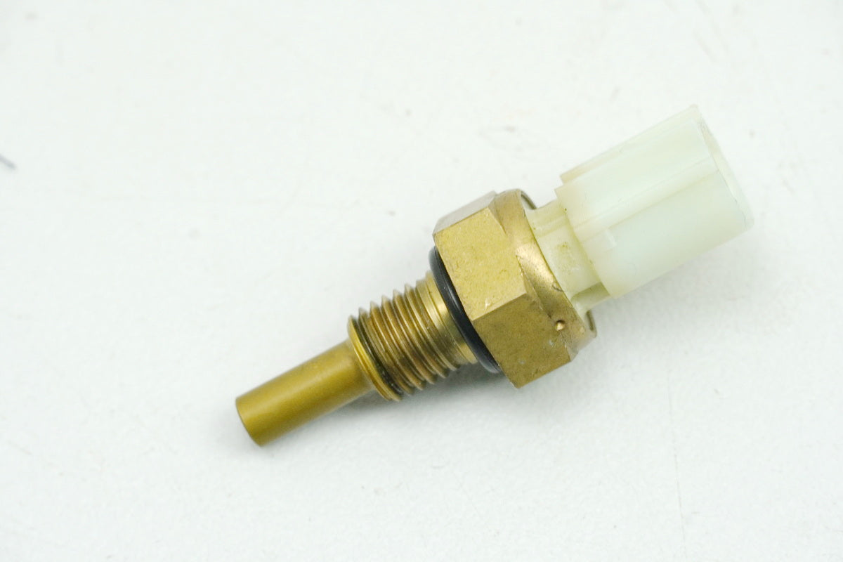 HONDA CB 125 R JC91 Temperature Sensor Water (in Cylinder Head Engine)