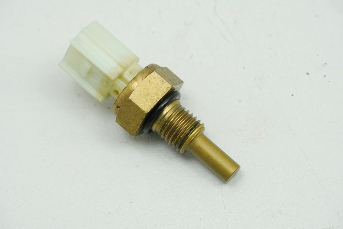 HONDA CB 125 R JC91 Temperature Sensor Water (in Cylinder Head Engine)