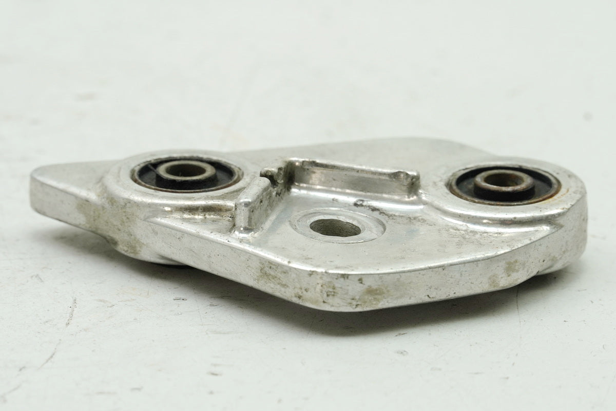 YAMAHA TDM 850 4TX Footrest Plate Rider Right Holder Footrest Footrest Mount