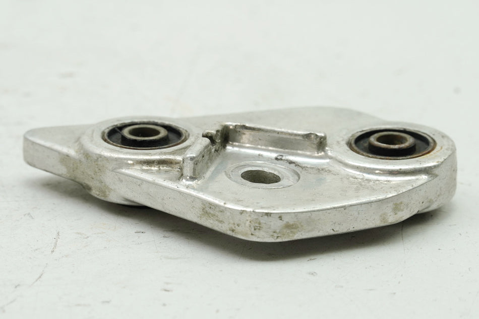 YAMAHA TDM 850 4TX Footrest Plate Rider Right Holder Footrest Footrest Mount